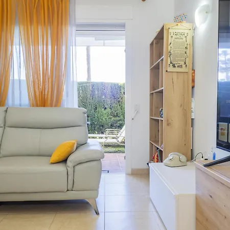 Cubo's Chaparral Townhouse & Community Pool El Faro