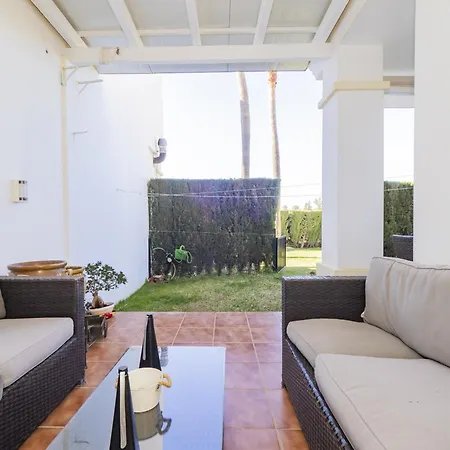 Cubo's Chaparral Townhouse & Community Pool 別荘